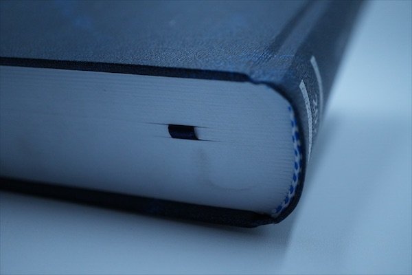 Libro impreso y encuadernado en planta